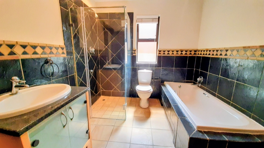 4 Bedroom Property for Sale in Pecanwood Estate North West